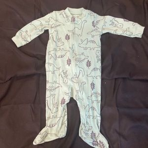 6 month long sleeve green and gray zip up onesie with repeating dinosaurs